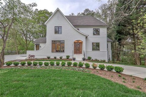 930 Greentree Drive