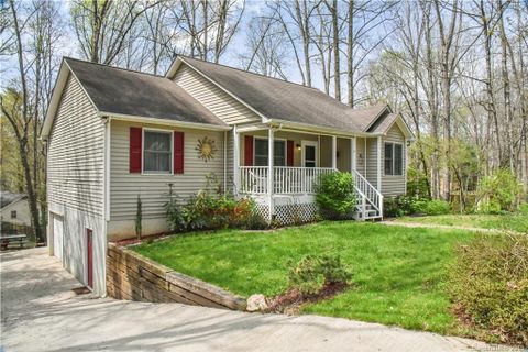 26 Spring Hill Circle