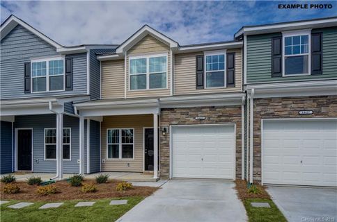10440 Benfield Road 902