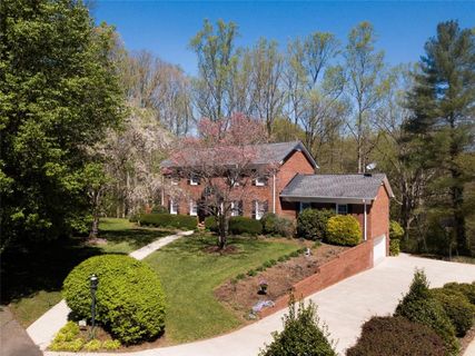 3550 5th Street Drive sold home in Northmoor, Hickory, NC