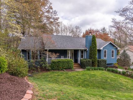 12 South Oaks Circle