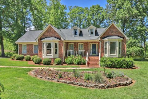 526 Cottonfield Circle