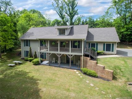 Previously sold for $419,000