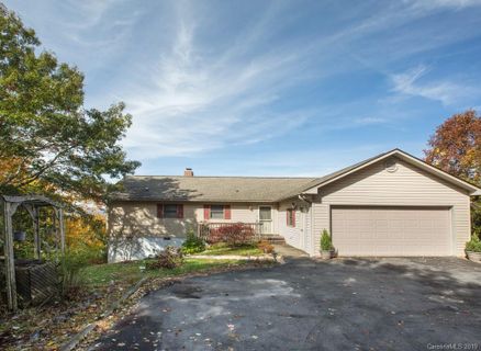 70 Moor Lane sold home in Highland Forest, Brevard, NC