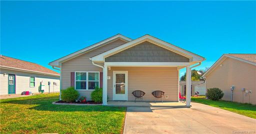 33 Volunteer Way Drive sold home in Dodd Meadows, East Flat Rock, NC