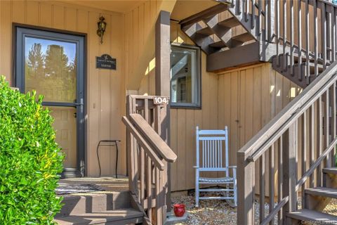 104 Pebble Creek Drive