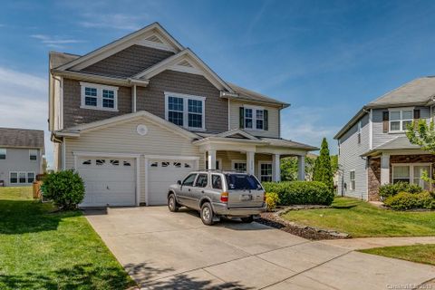 Previously sold for $280,800