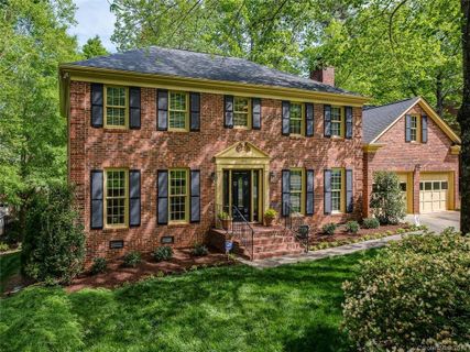 7411 Lawkins Lane