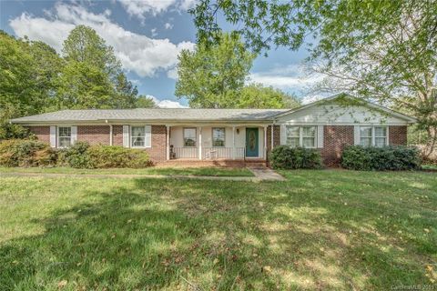 3521 Linwood Road