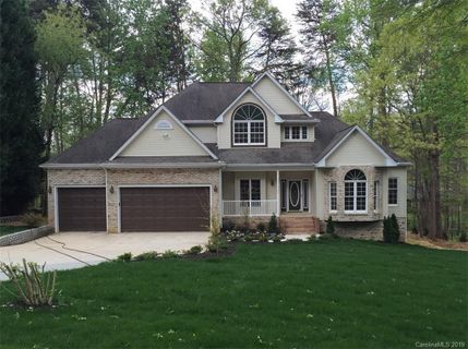 Previously sold for $449,000