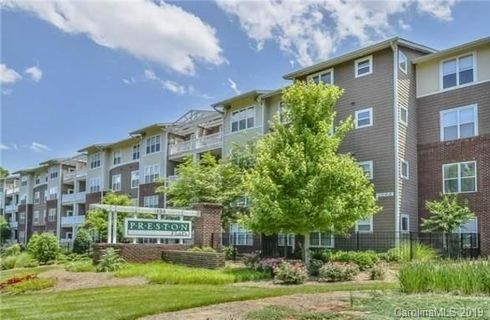 1000 Woodlawn Road 113 sold home in Montford, Charlotte, NC