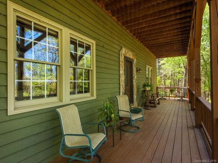 12 Sunny Ridge Drive sold home in Sunny Ridge, Asheville, NC