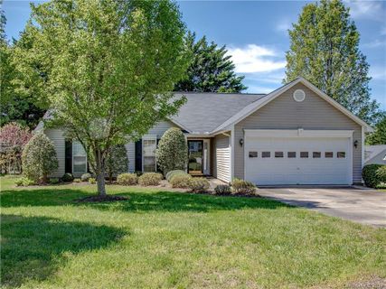 12 Wineberry Court