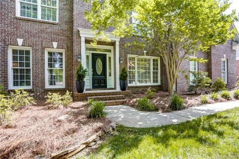 826 Shetland Place