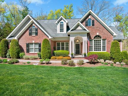 512 Wood Thrush Court