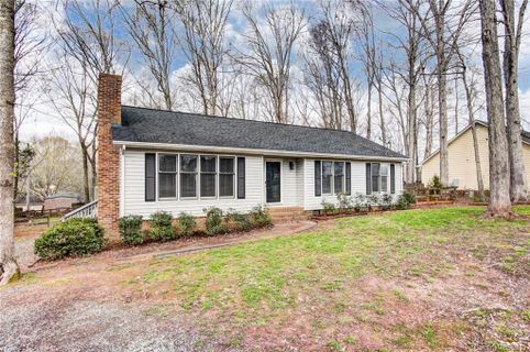 3504 Hickory Nut Court