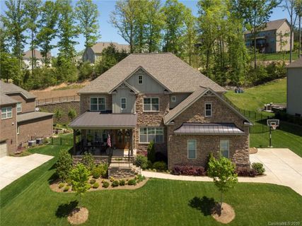 150 Forsythia Lane