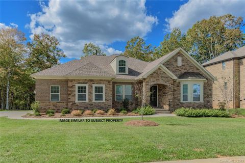 Previously sold for $629,317