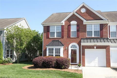 Previously sold for $219,000