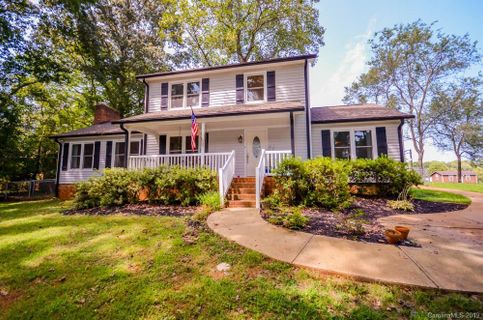 138 Castle Creek Road sold home in Kingswood Estates, Statesville, NC