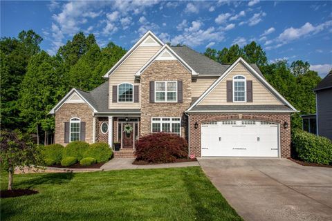 1922 Waterbury Court