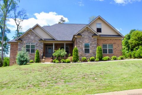 3005 Applewood Point Lane