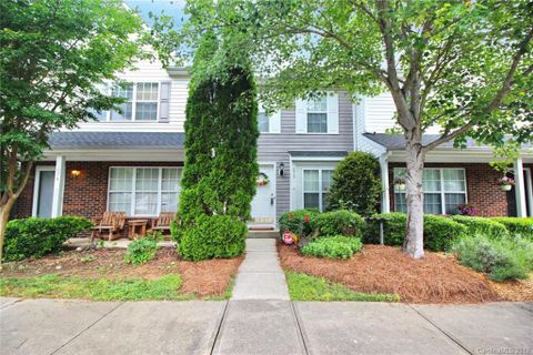 672 Emerald Cove Drive 1603 sold home in Glenwater, Charlotte, NC