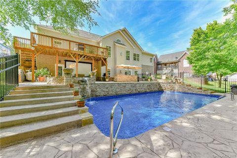 8916 Fultram Lane