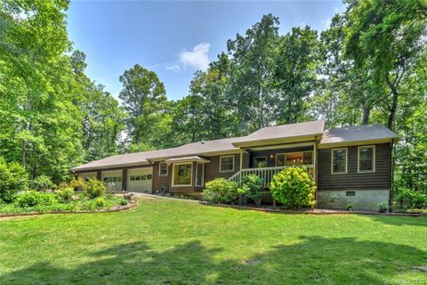 137 Churchill Downs Drive