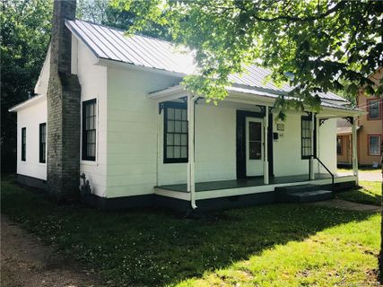 422 E Fisher Street sold home in Historic District, Salisbury, NC