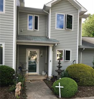 3378 White Oak Court E-6 sold home in White Oak Manor, Claremont, NC