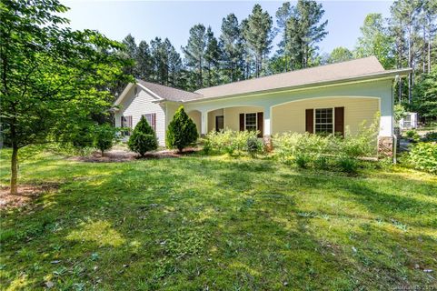 1955 Forest Ridge Drive