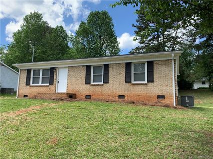 1806 Alpine Drive sold home in North Woods, Kings Mountain, NC