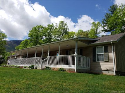 192 Cherry Hollow None sold home in Cherry Hollow, Burnsville, NC