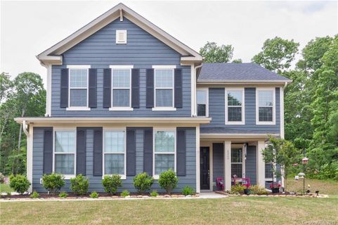 8268 Breton Way