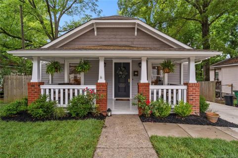 1733 Hawthorne Lane sold home in Sunnyside, Charlotte, NC