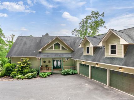 1128 Coyote Hollow Road sold home in Village at The Glens, Waynesville, NC