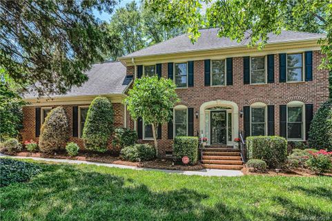 11001 Megwood Drive sold home in Berwick, Charlotte, NC