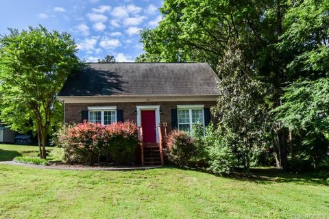 1619 Plumcrest Drive