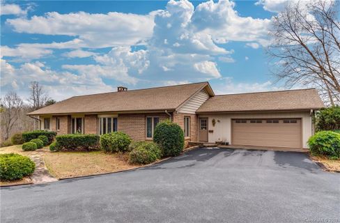 340 Coachman Lane sold home in Hunting Wood, Tryon, NC