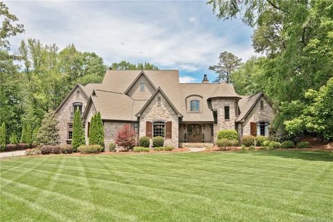 7200 Three Sisters Lane