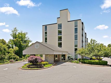 647 Town Mountain Road 408