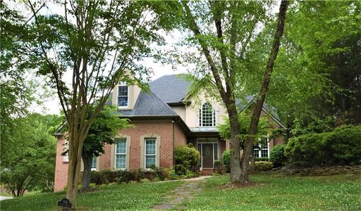 7126 Topsail Circle