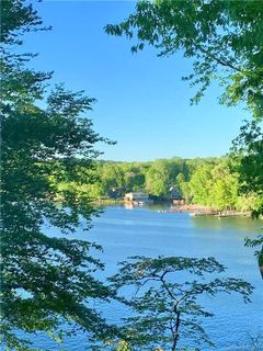 312 Hillview Drive sold home in High Rock Lake, Lexington, NC