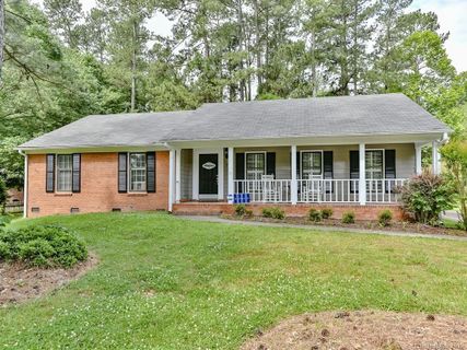 Previously sold for $280,000