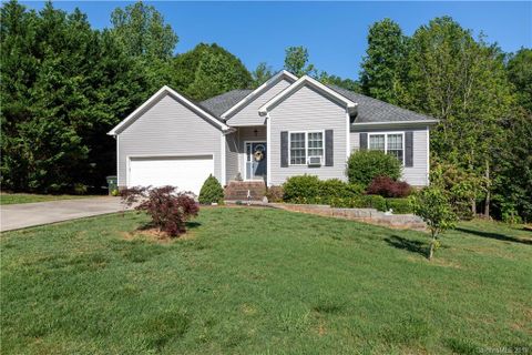 813 Chipmeadow Lane