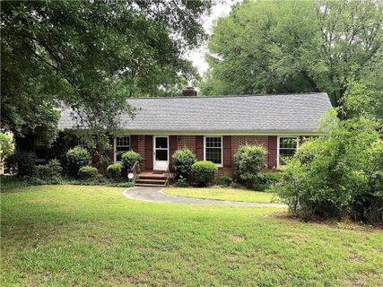 1237 Brockton Lane