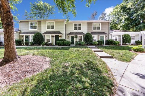 704 Heritage Parkway