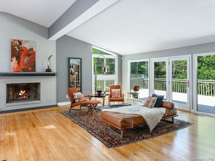 18 Brookwood Road
