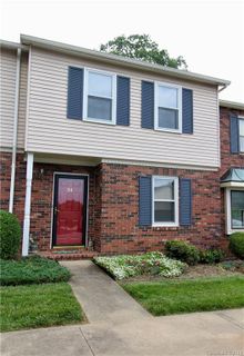 2705 N Center Street 34